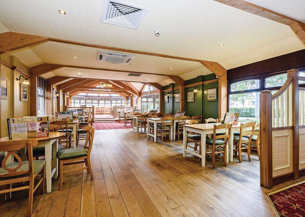 Hotel Oakdene Forest Ferndown Exterior foto